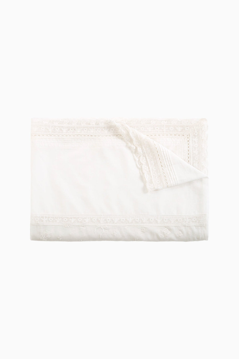 Victorian Table Linen | Loveshackfancy online