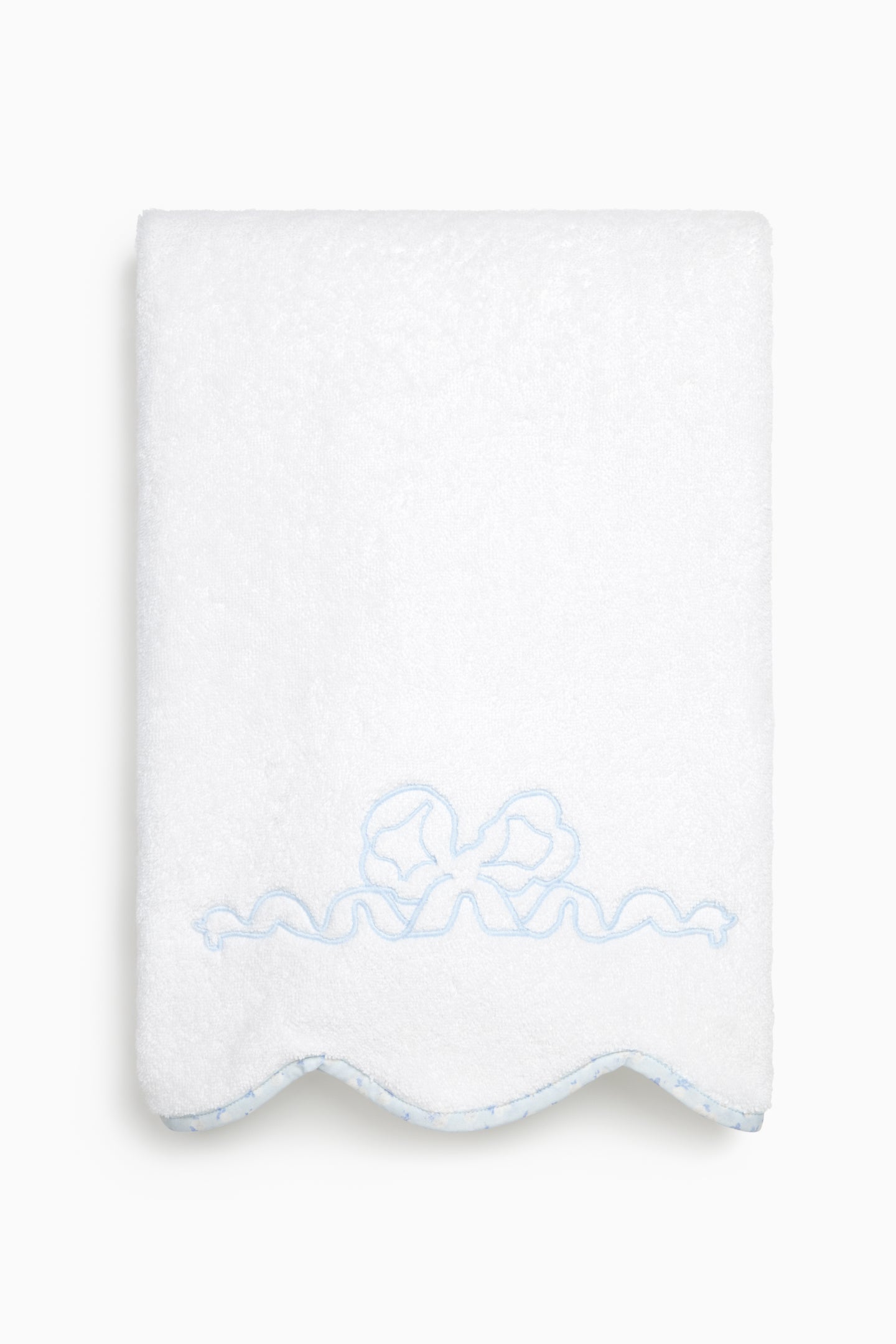 Bow-Embroidered Bath Towel | Loveshackfancy on sale