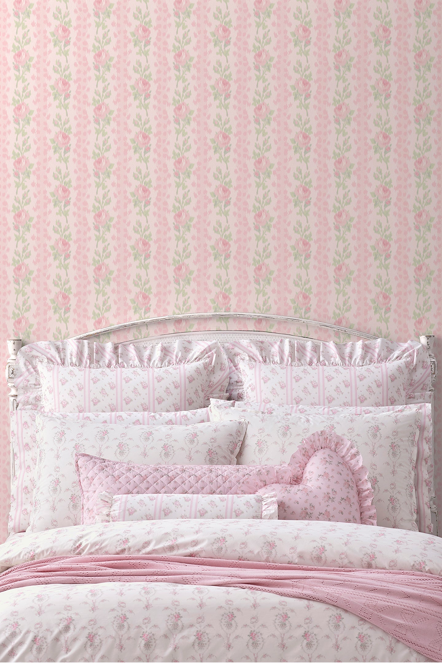Strawberry Macaroon Standard Wallpaper | Loveshackfancy outlet
