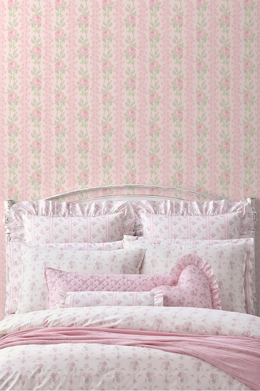 Strawberry Macaroon Standard Wallpaper | Loveshackfancy outlet